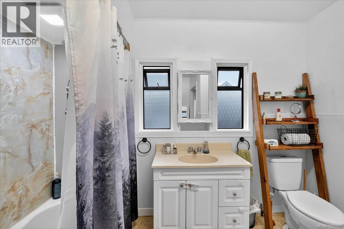 3650 10th Ave, Port Alberni