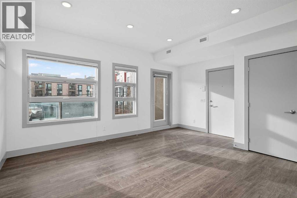 Single Family House Multi-level for Sale in    Avenue SW South Calgary Calgary 