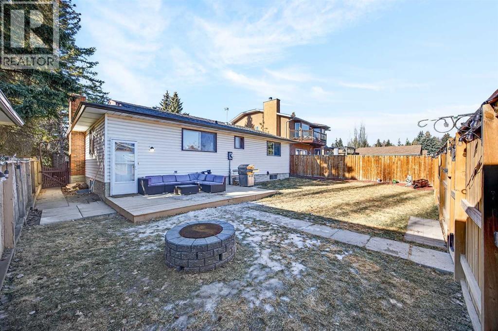 Single Family House Bungalow for Sale in  Silver Valley Rise NW Silver Springs Calgary 
