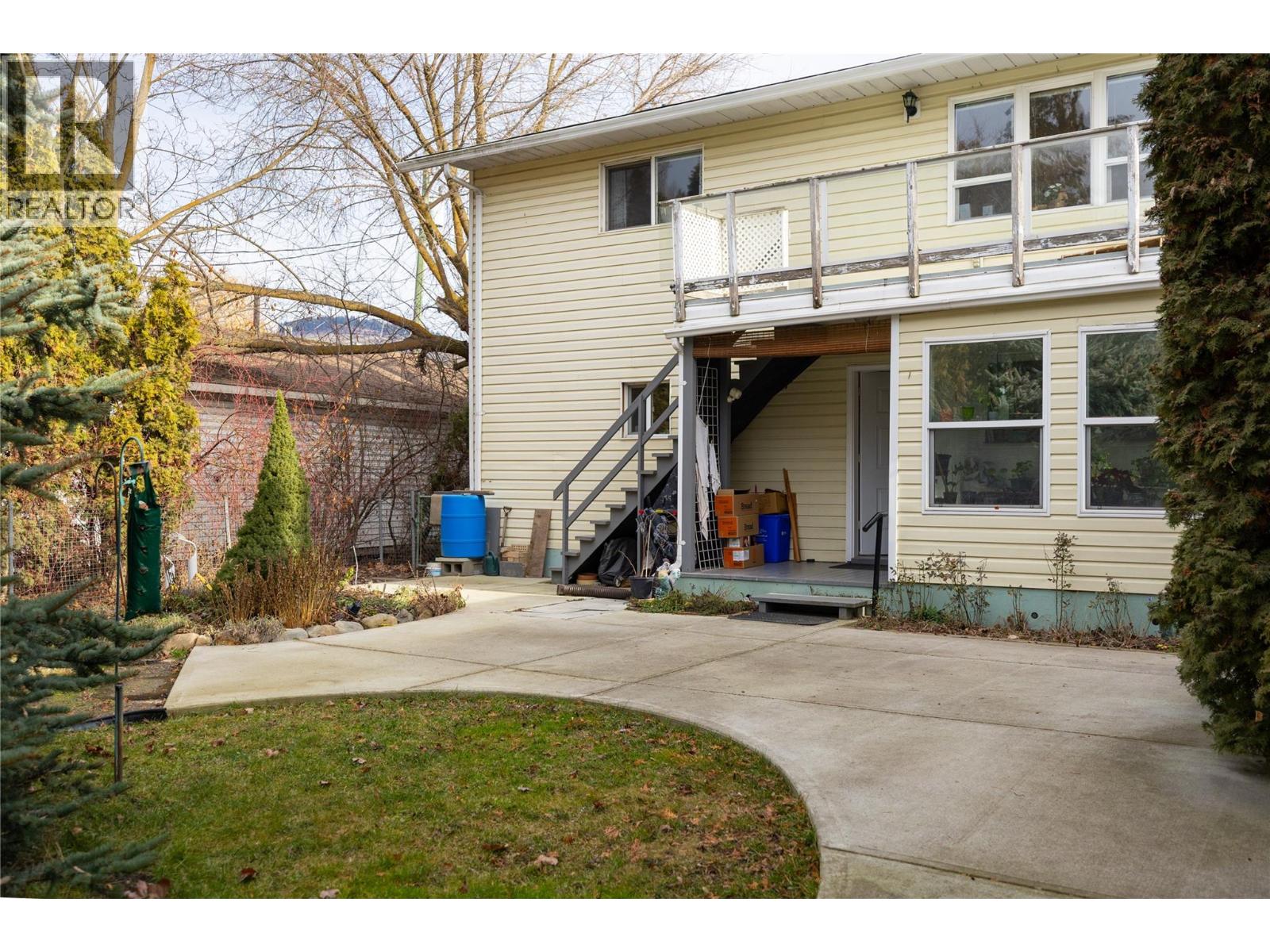 6292 Stickle Road, Vernon