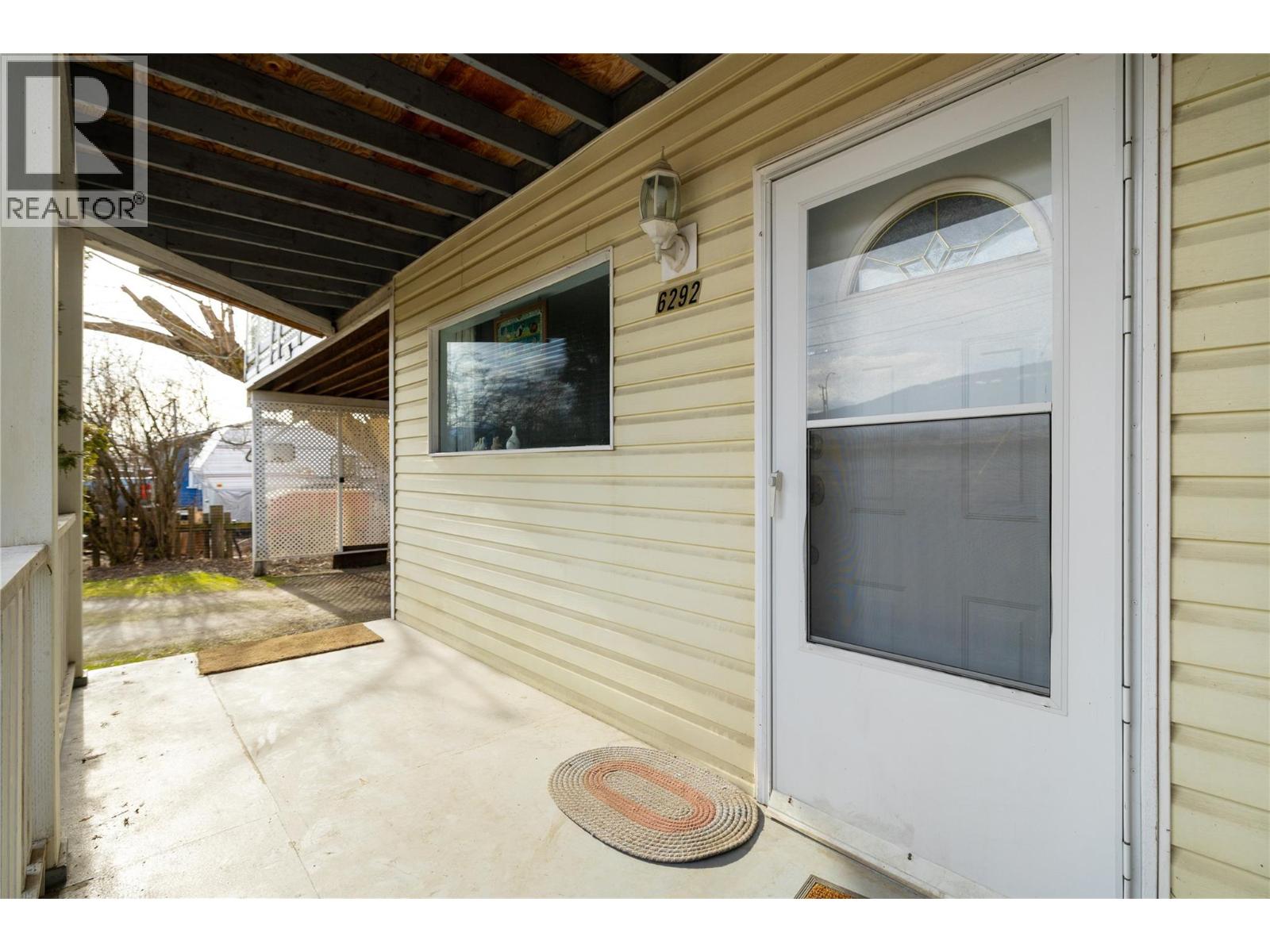 6292 Stickle Road, Vernon