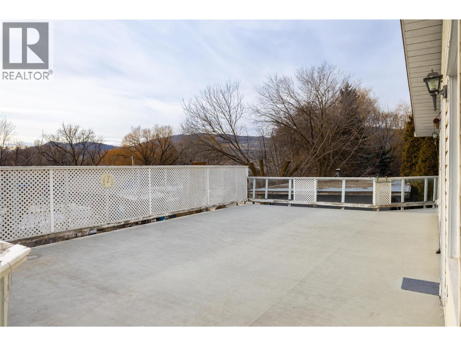 6292 Stickle Road, Vernon