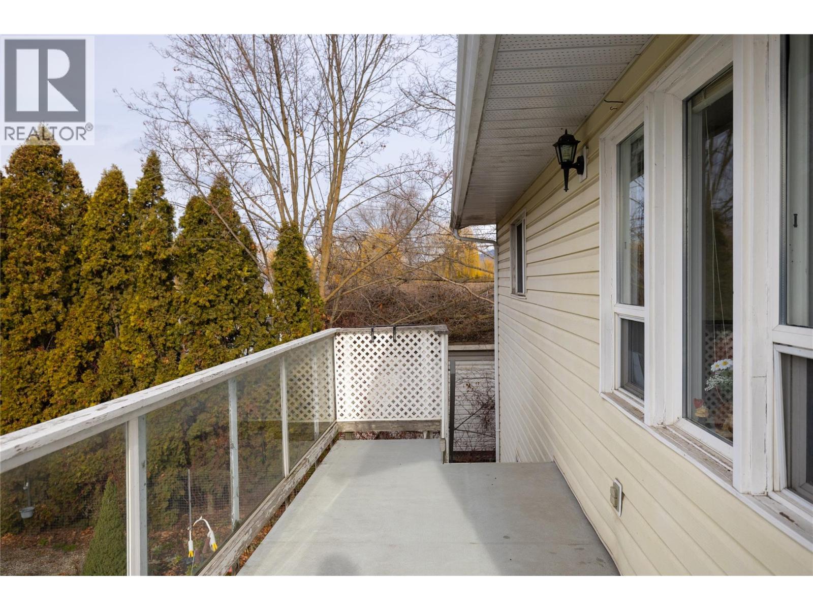 6292 Stickle Road, Vernon