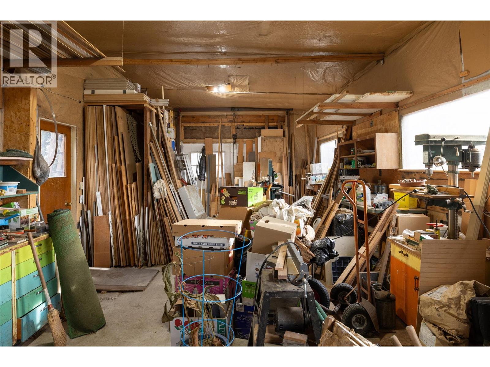 6292 Stickle Road, Vernon