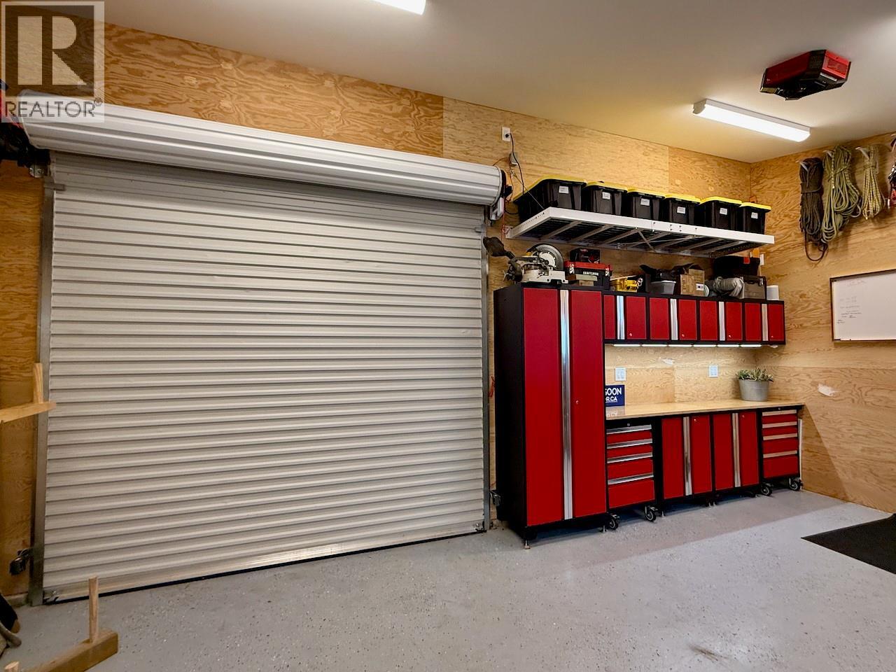  640 ROANOKE Avenue, Kelowna