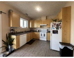 5924 47 St, Vegreville, AB T9C1X3 Photo 8