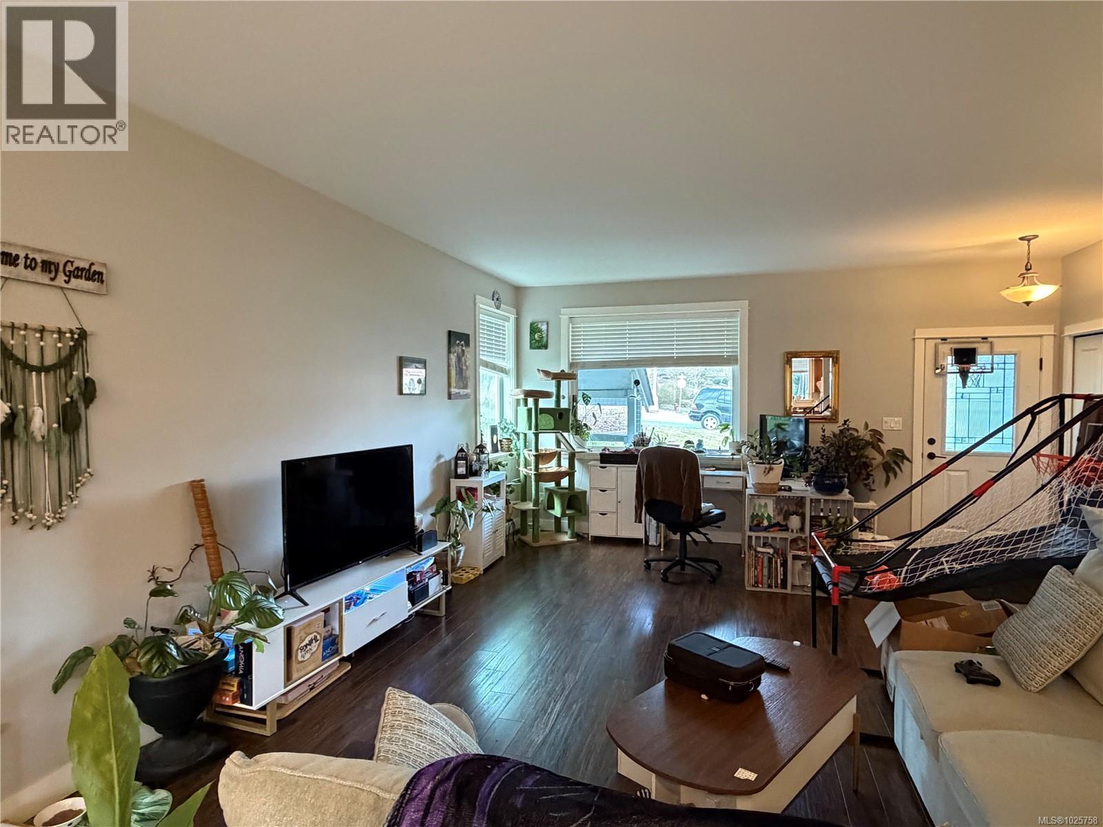 2767 Alder St S, Campbell River