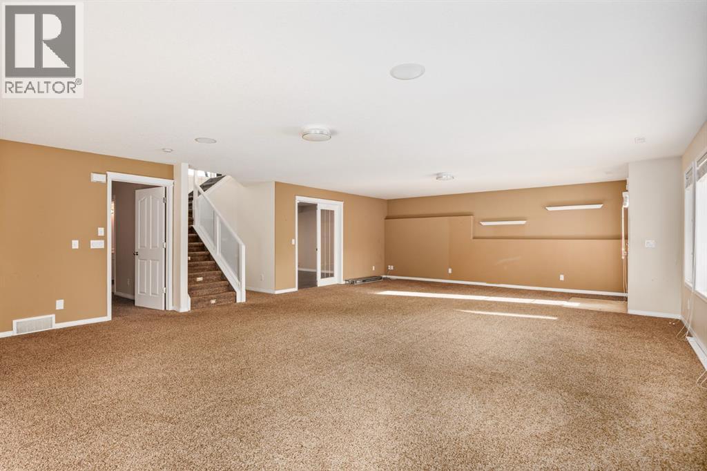 Single Family House Bungalow for Sale in  Sienna Heights Hill SW Signal Hill Calgary 