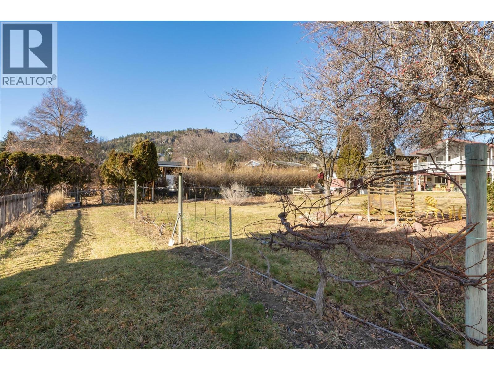  919 McCartney Road, West Kelowna