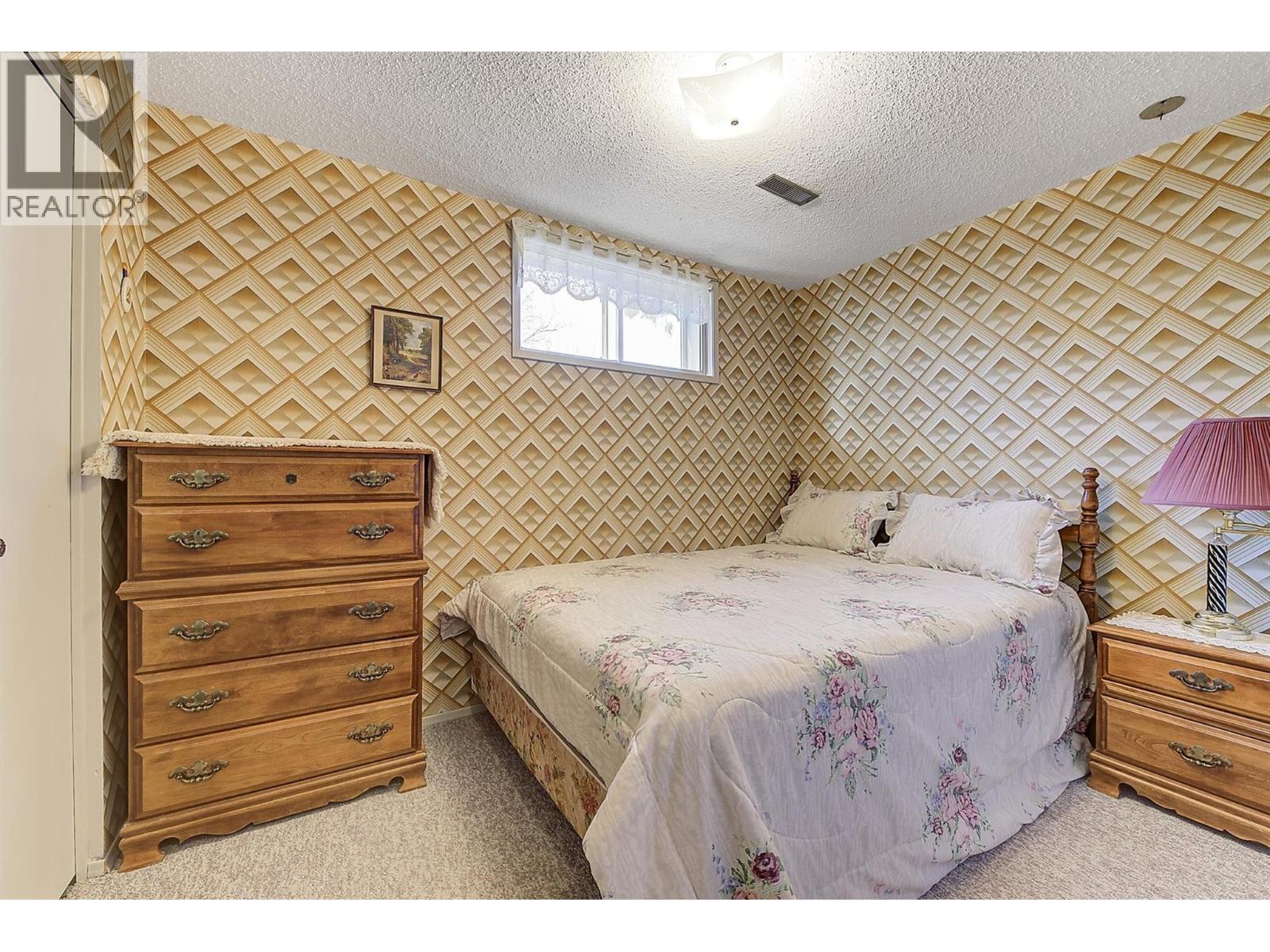  919 McCartney Road, West Kelowna