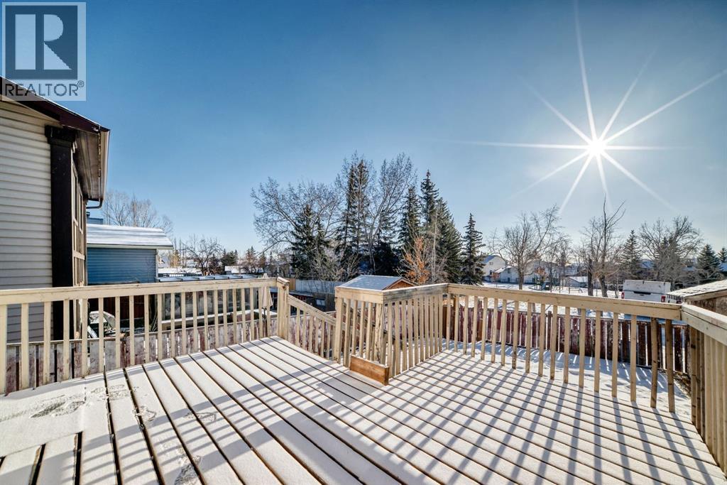 Single Family House for Sale in  Ranchview Drive NW Ranchlands Calgary 