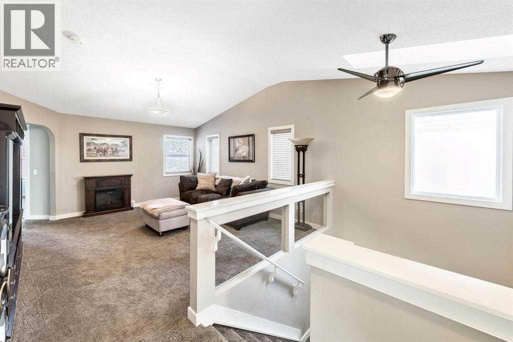Single Family House for Sale in  Evanspark Gardens NW Evanston Calgary 