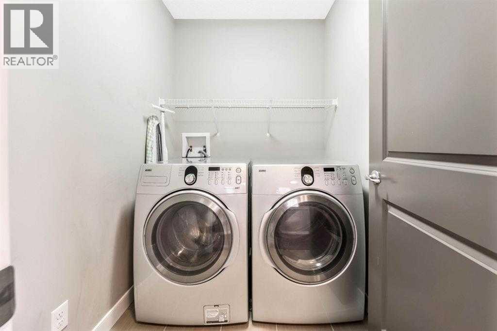 Single Family House for Sale in  Evanspark Gardens NW Evanston Calgary 