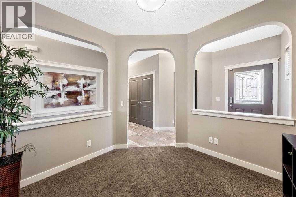 Single Family House for Sale in  Evanspark Gardens NW Evanston Calgary 