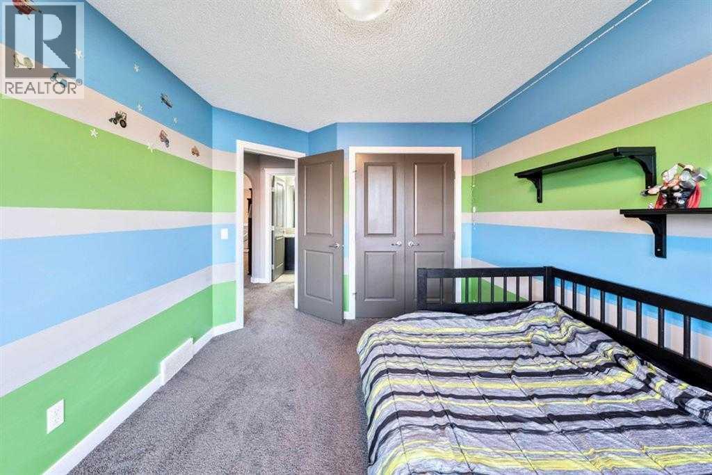 Single Family House for Sale in  Evanspark Gardens NW Evanston Calgary 