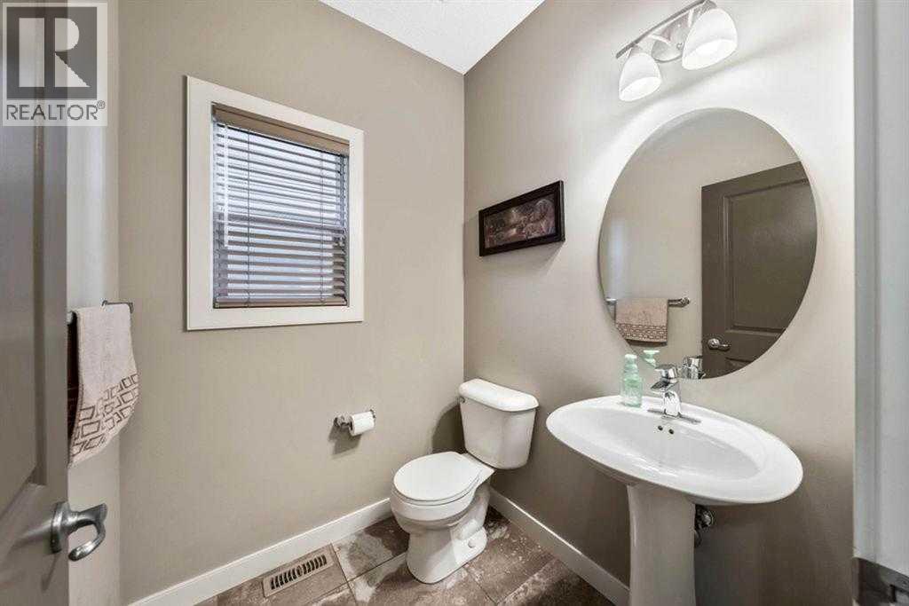 Single Family House for Sale in  Evanspark Gardens NW Evanston Calgary 