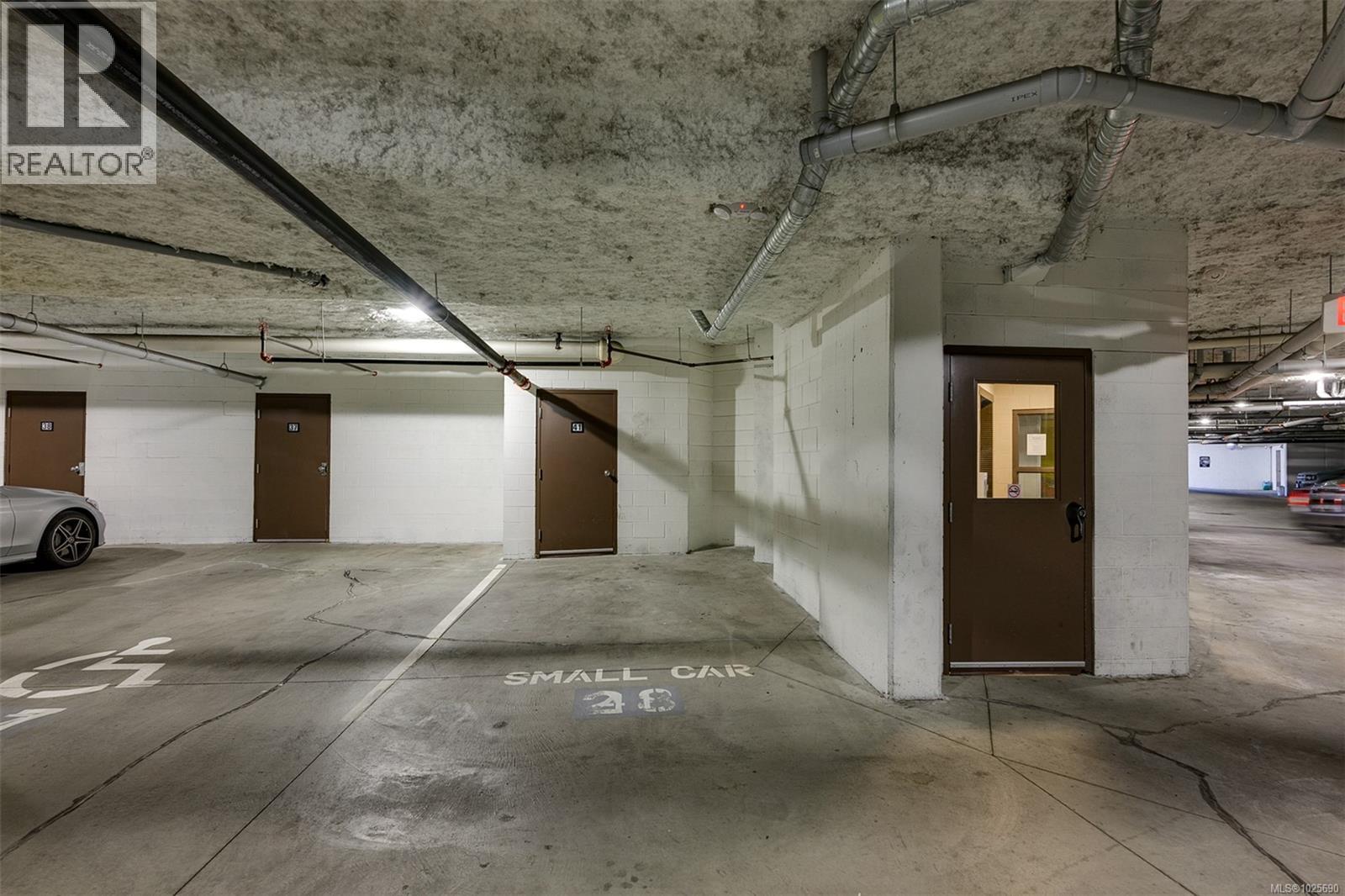 305 2220 Sooke Rd, Colwood