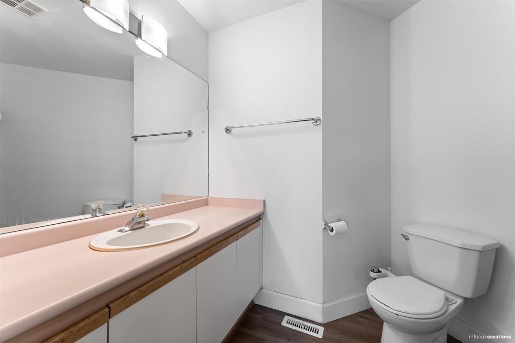 21 7140 132 STREET, Surrey