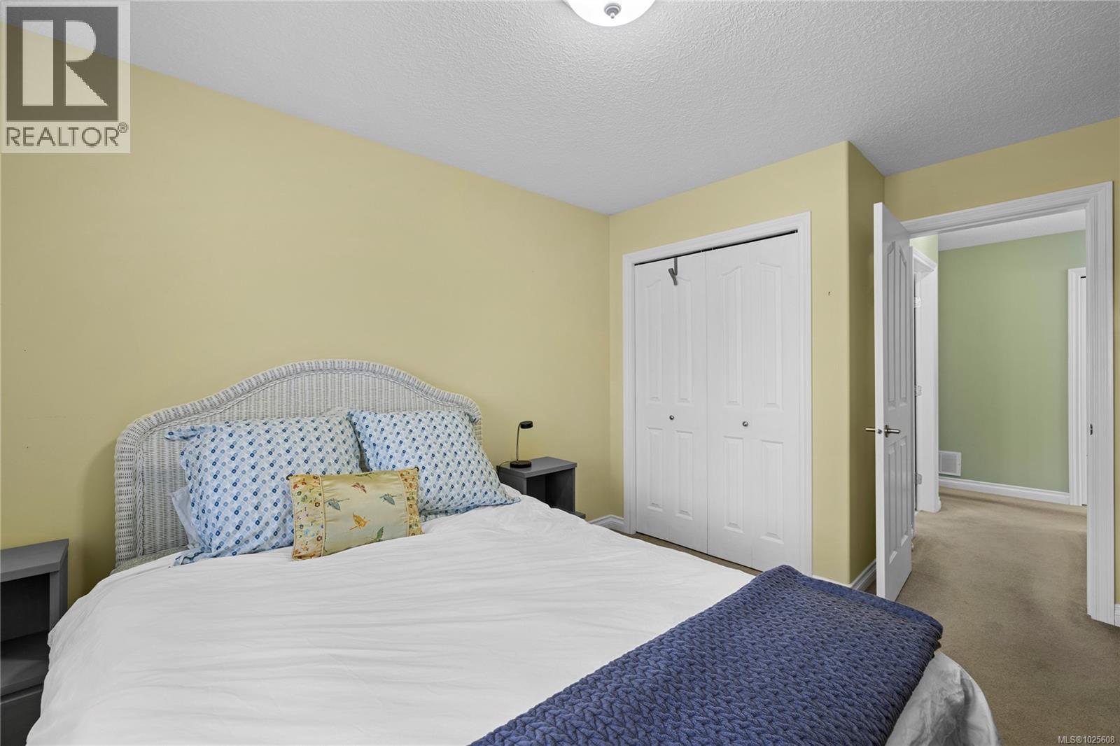 705 Humphrey Rd, Parksville