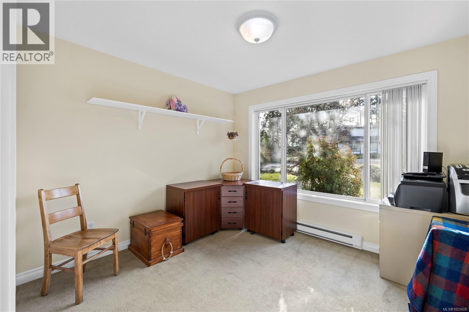 705 Humphrey Rd, Parksville