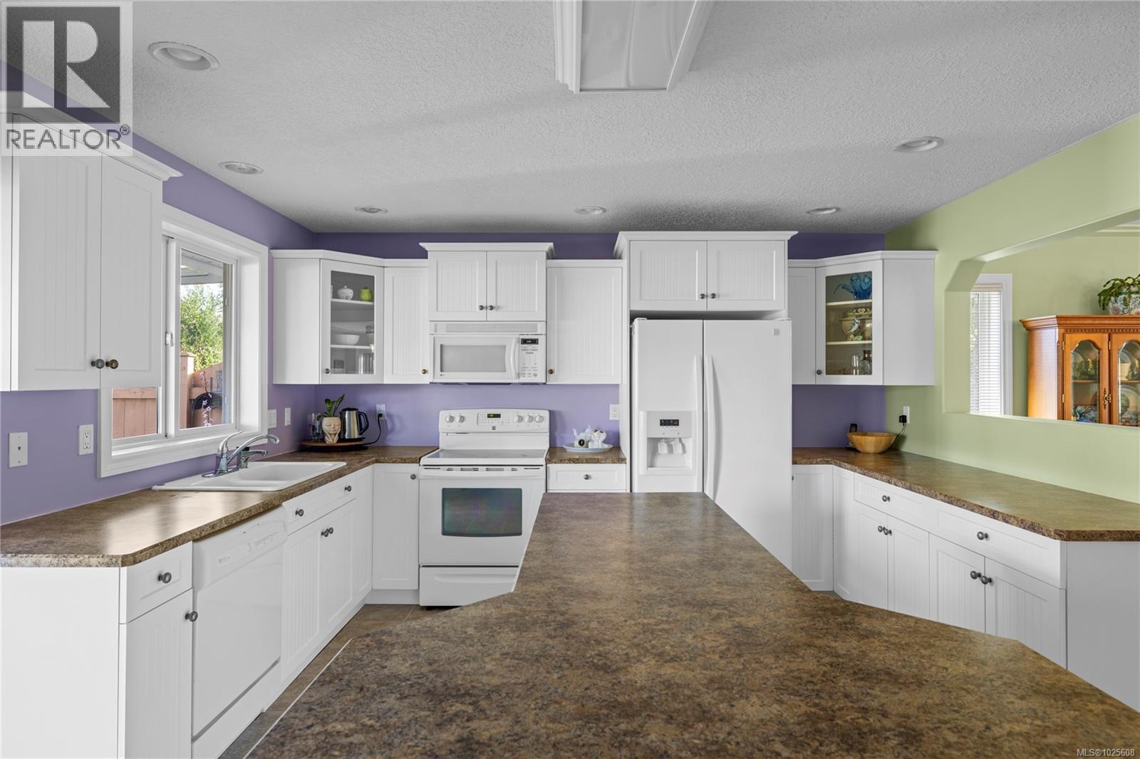 705 Humphrey Rd, Parksville