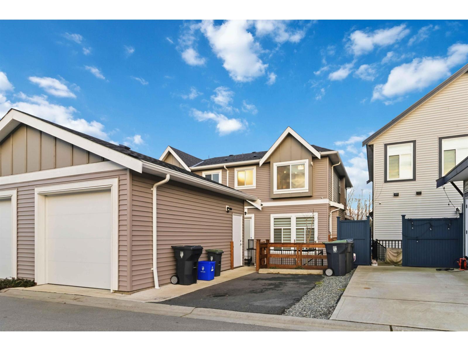 7381 197 STREET, Langley