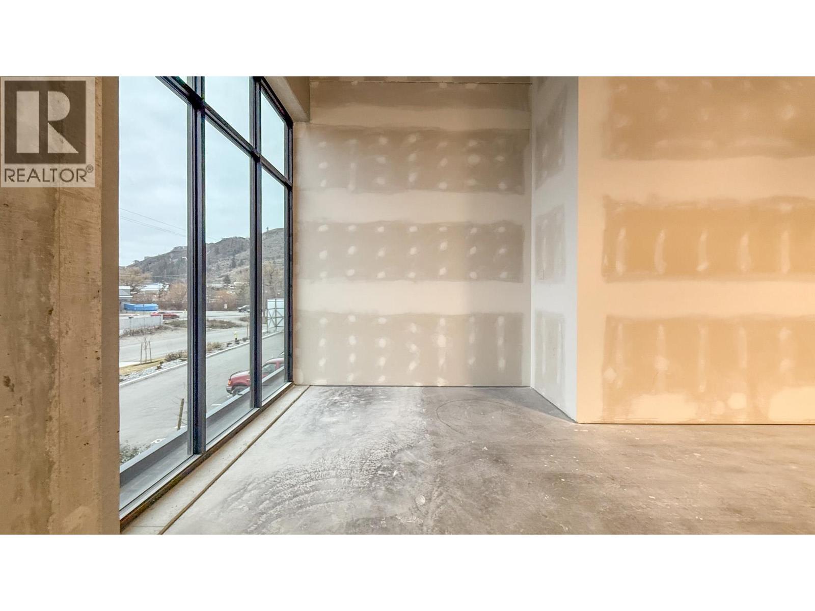 5 3201 45th Avenue, Vernon