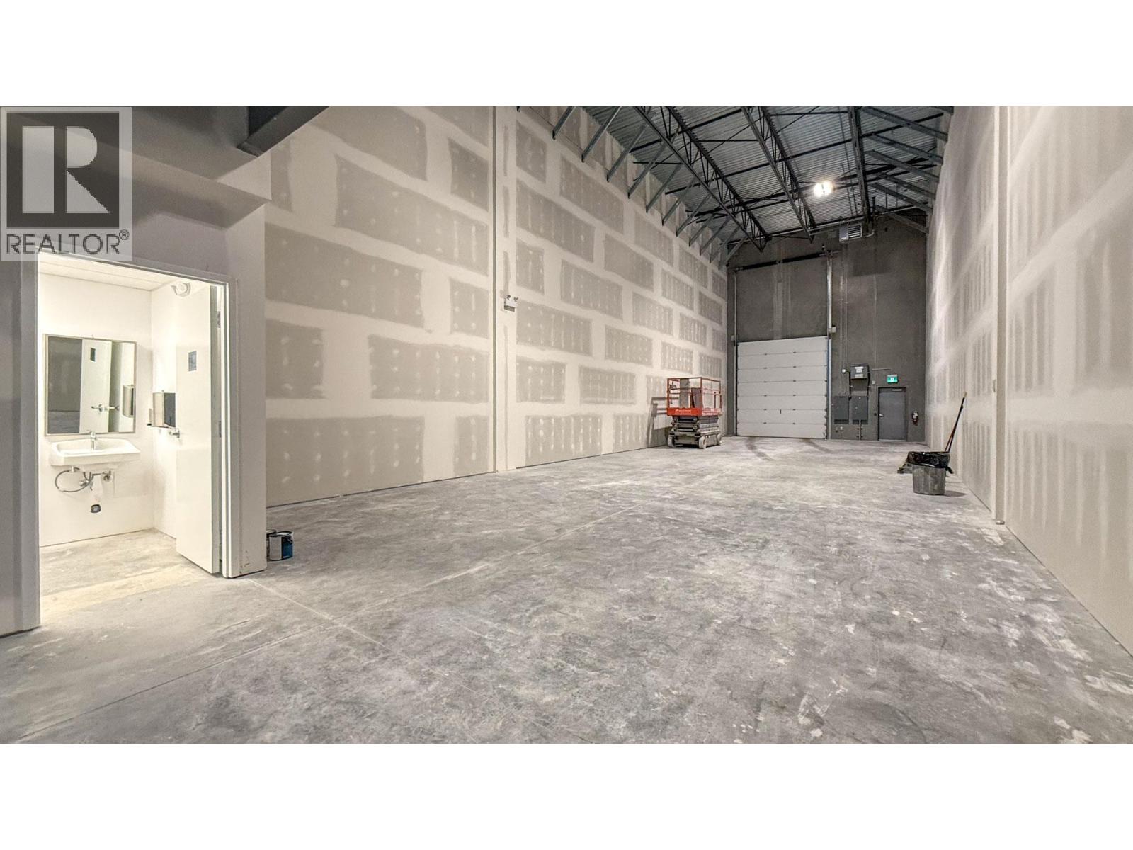 5 3201 45th Avenue, Vernon