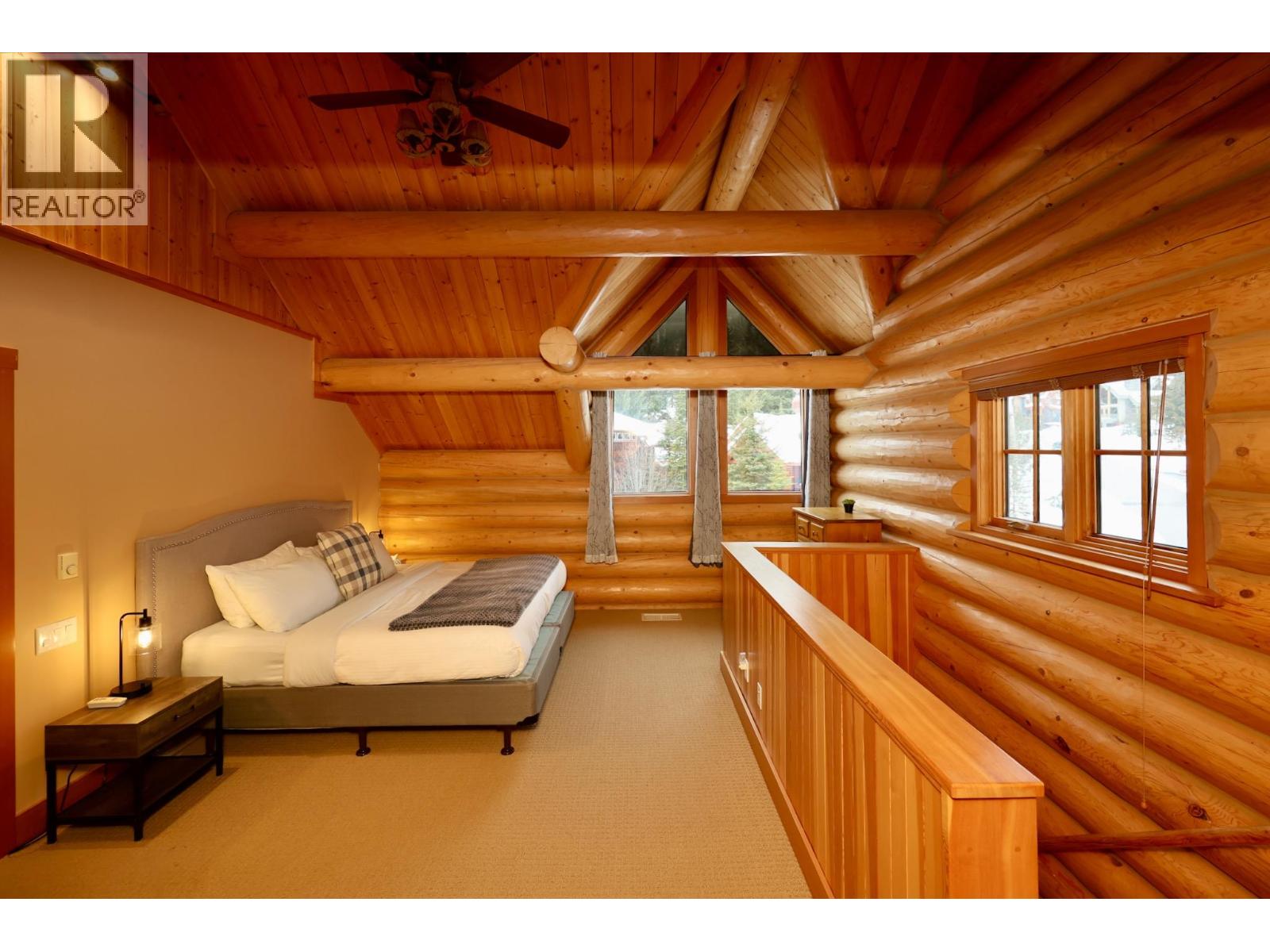 1604 Purcell Woods Close, Golden