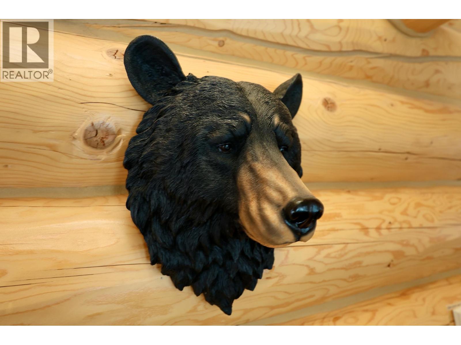 1604 Purcell Woods Close, Golden