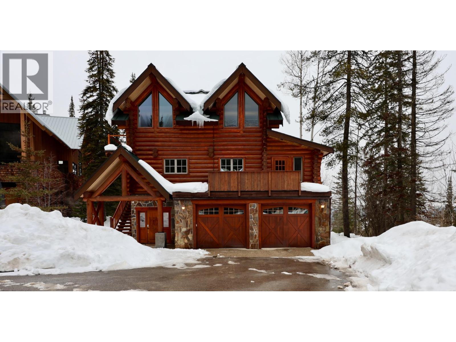 1604 Purcell Woods Close, Golden