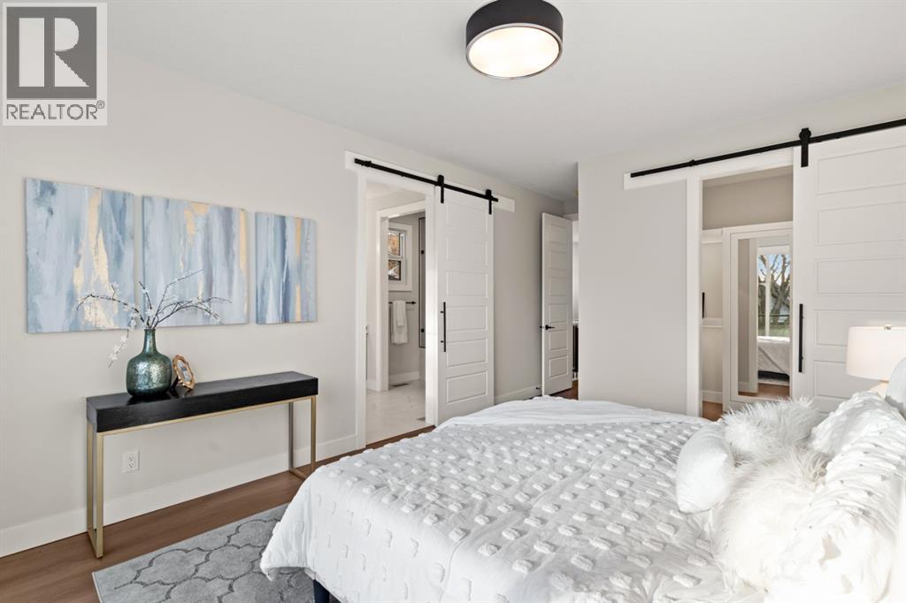 Single Family House for Sale in   Avenue NW West Hillhurst Calgary 