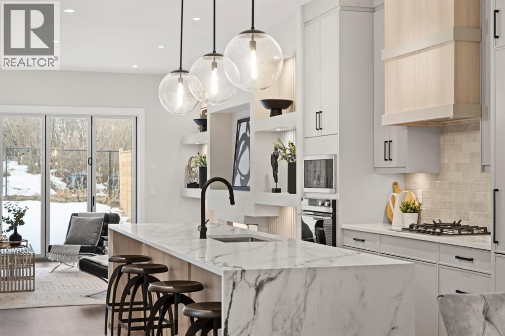 2528 7 Avenue NW, Calgary, Alberta