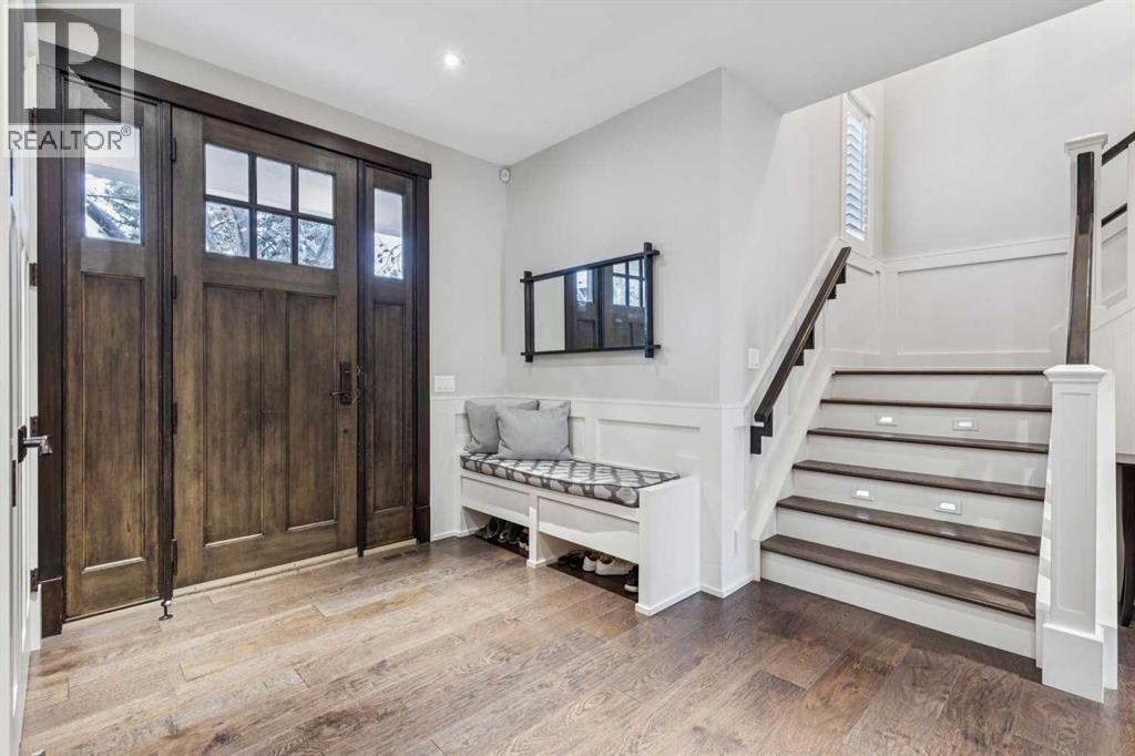 Single Family House for Sale in   Avenue SW Elboya Calgary 