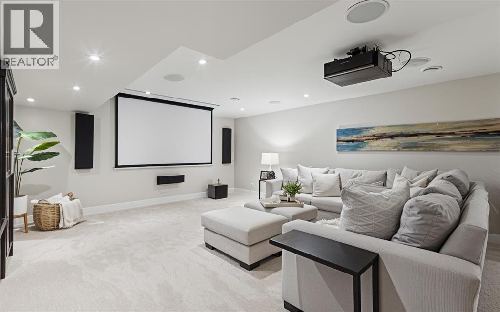 Single Family House for Sale in   Avenue SW Elboya Calgary 