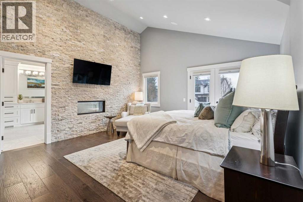 Single Family House for Sale in   Avenue SW Elboya Calgary 