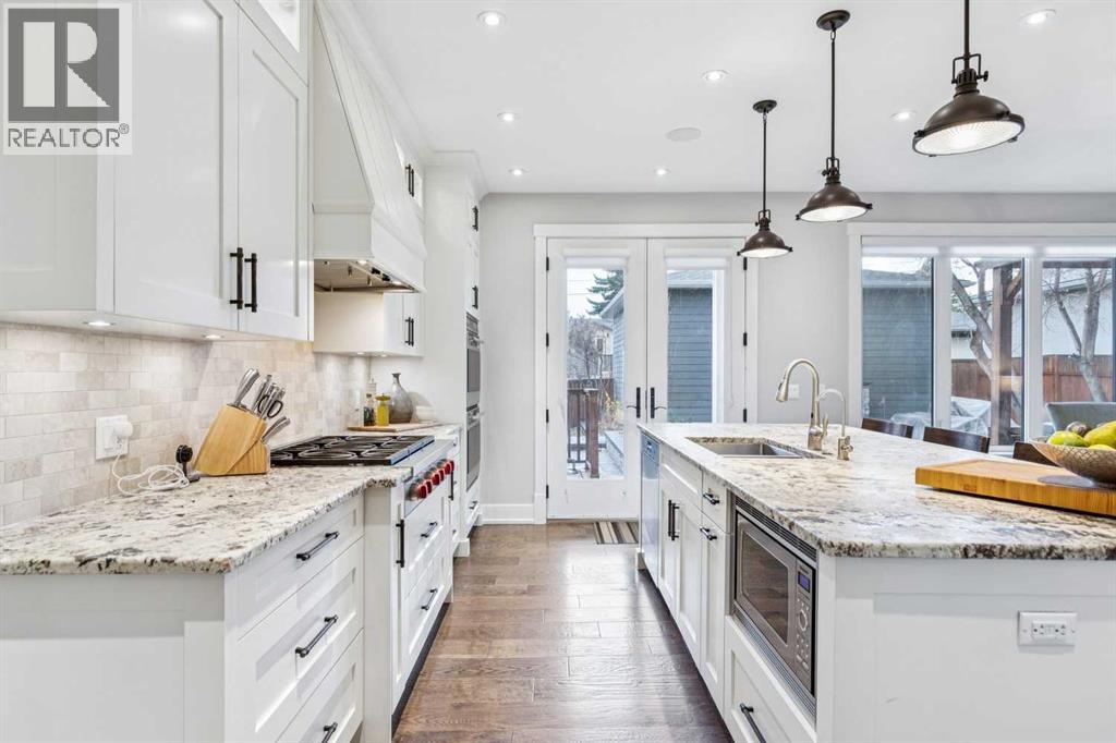 Single Family House for Sale in   Avenue SW Elboya Calgary 