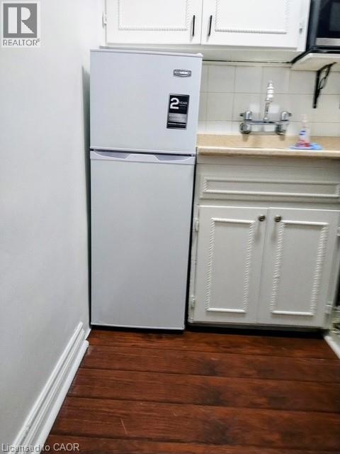#104 60 ROBINSON STREET - 19