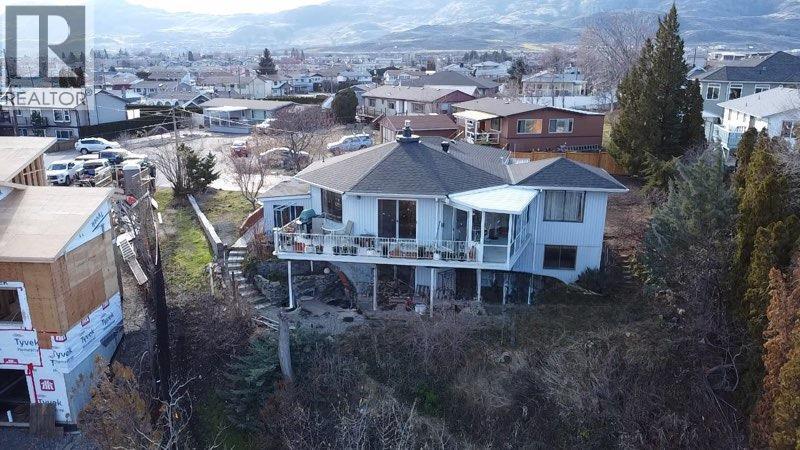 13 MCINTOSH Court, Osoyoos