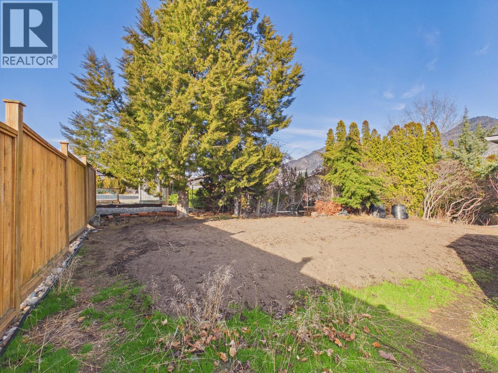 13 MCINTOSH Court, Osoyoos