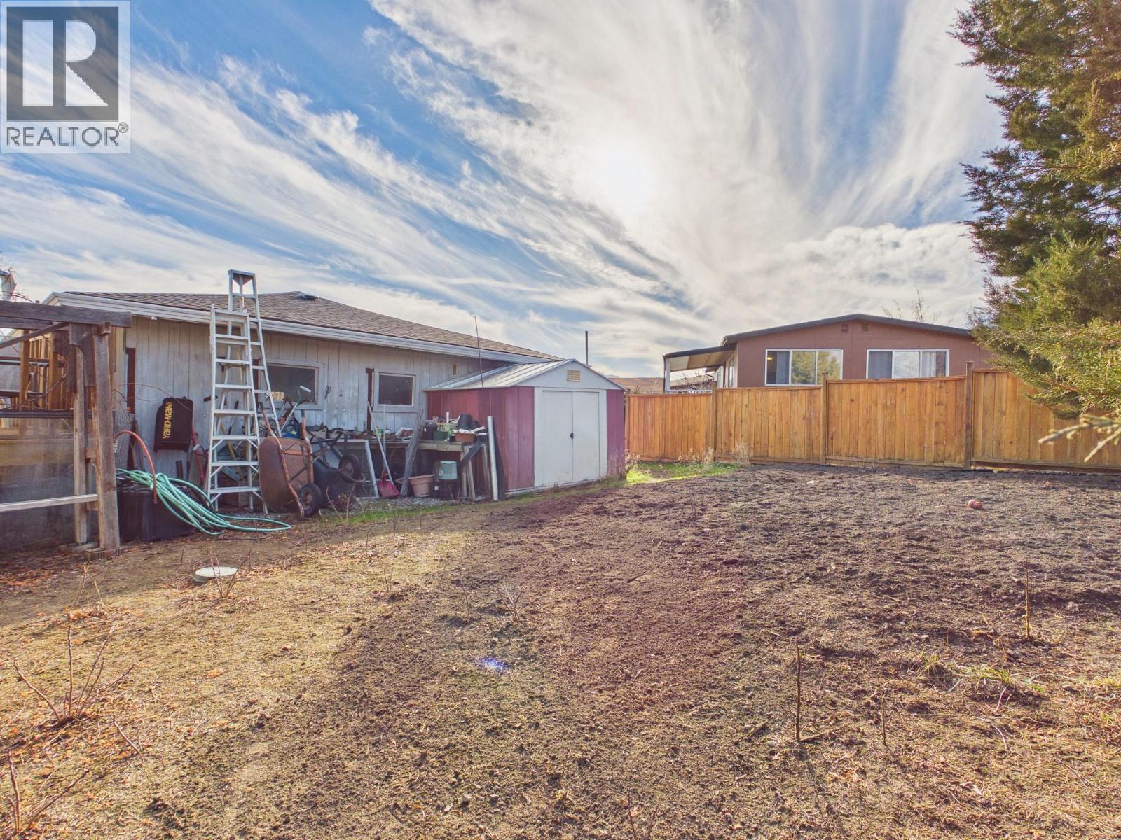 13 MCINTOSH Court, Osoyoos