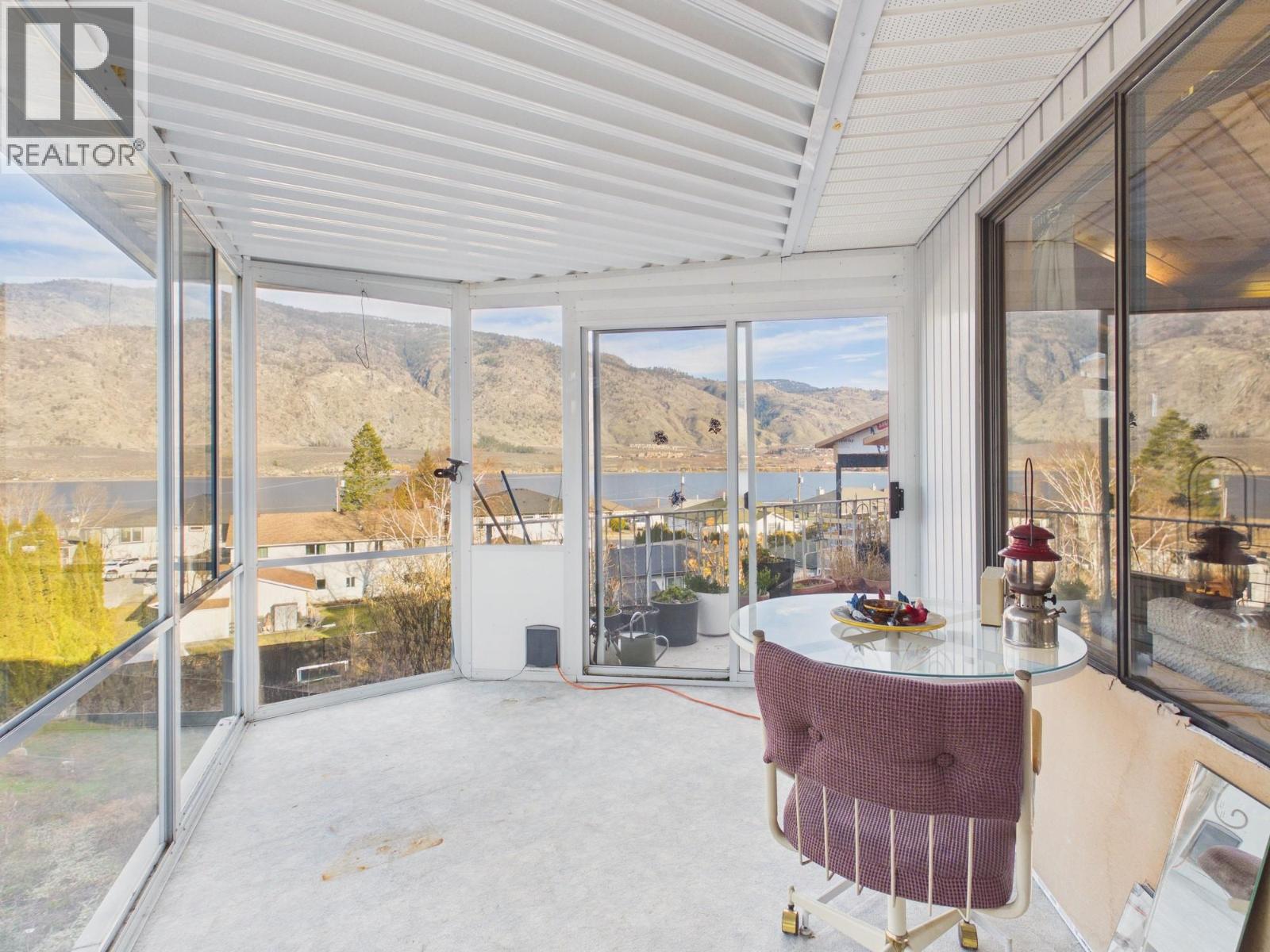 13 MCINTOSH Court, Osoyoos