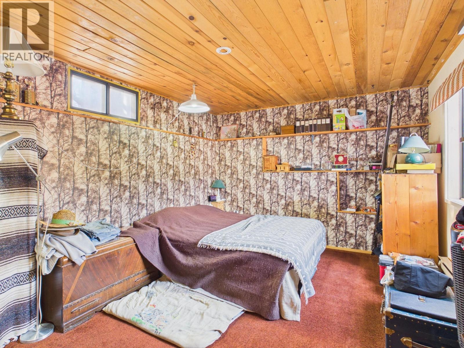 13 MCINTOSH Court, Osoyoos