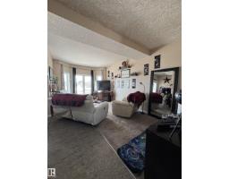 5926 47 St, Vegreville, AB T9C1X3 Photo 9