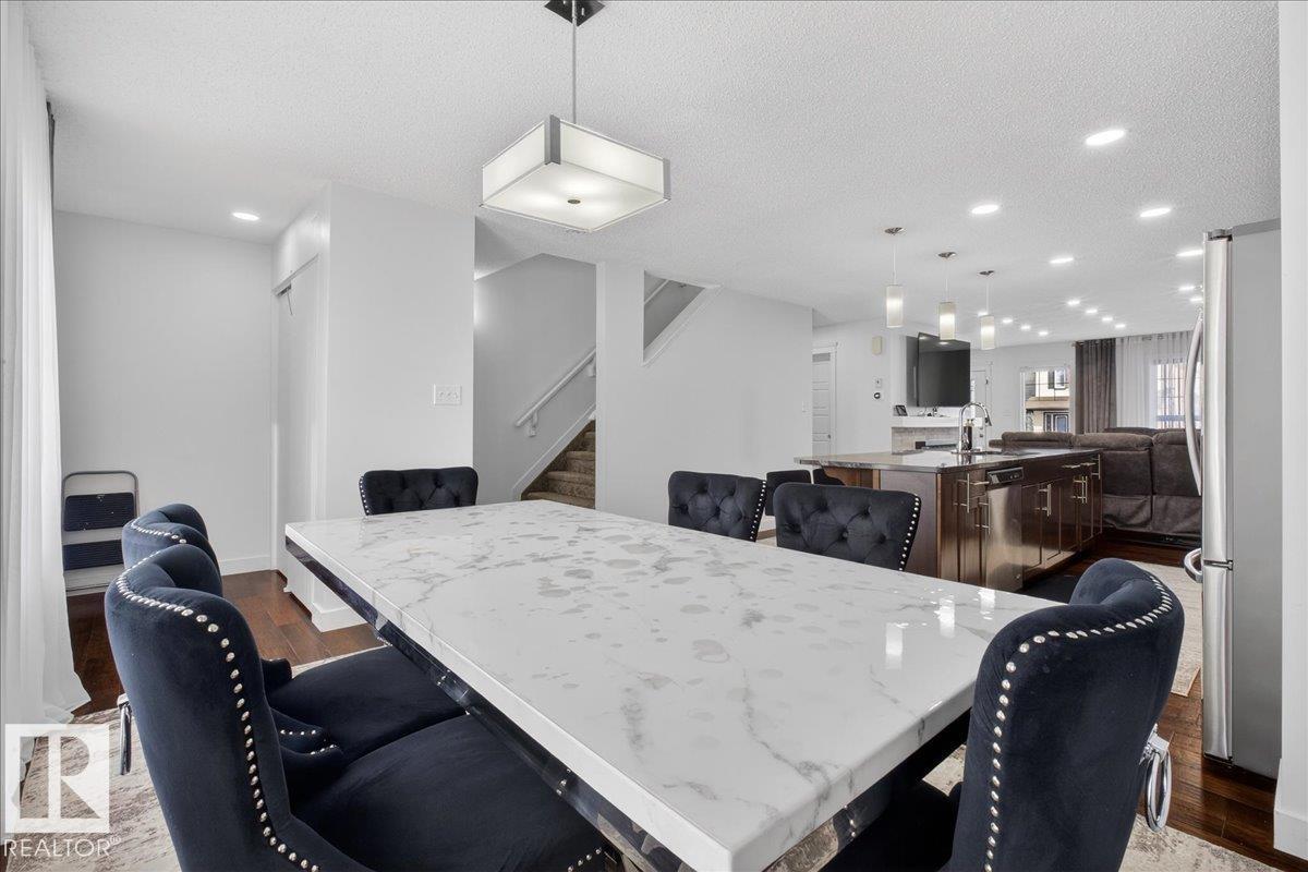 1472 33A ST NW - 25