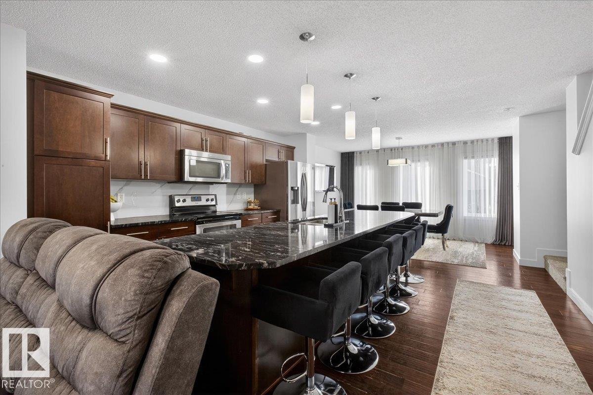 1472 33A ST NW - 14