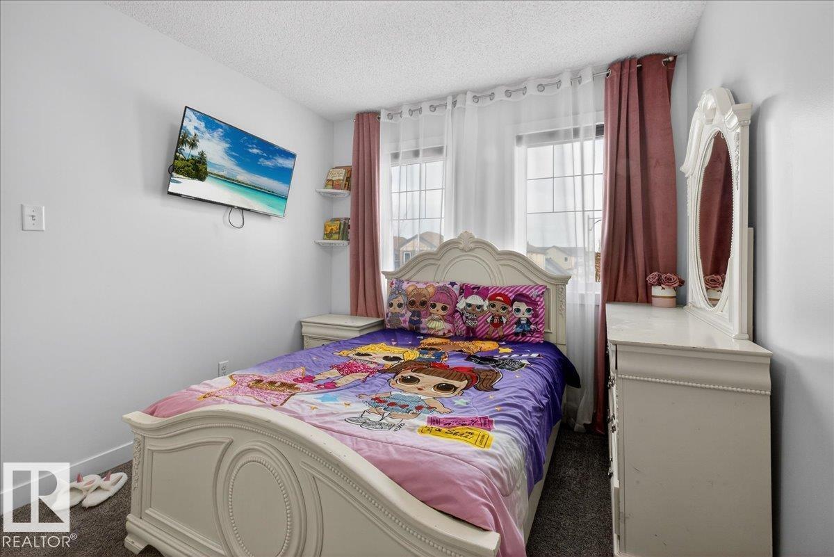 1472 33A ST NW - 37