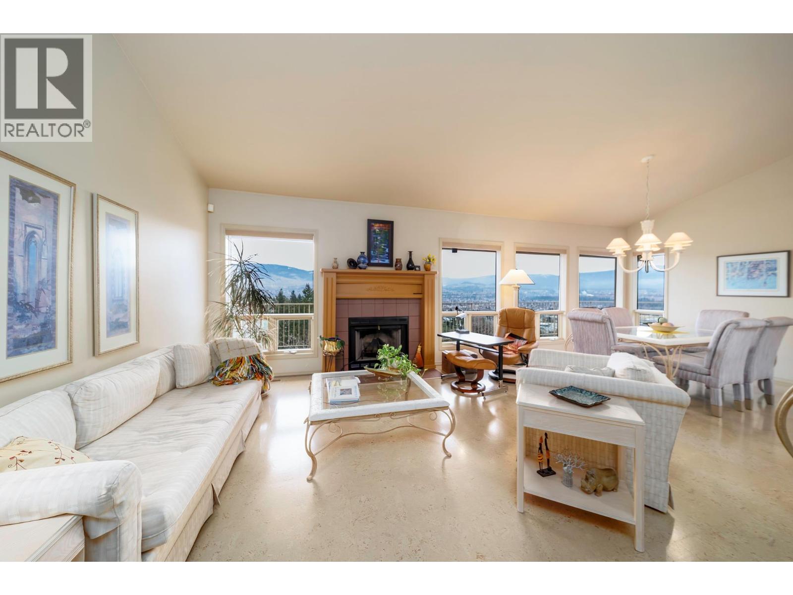  933 Purcell Drive, Kelowna