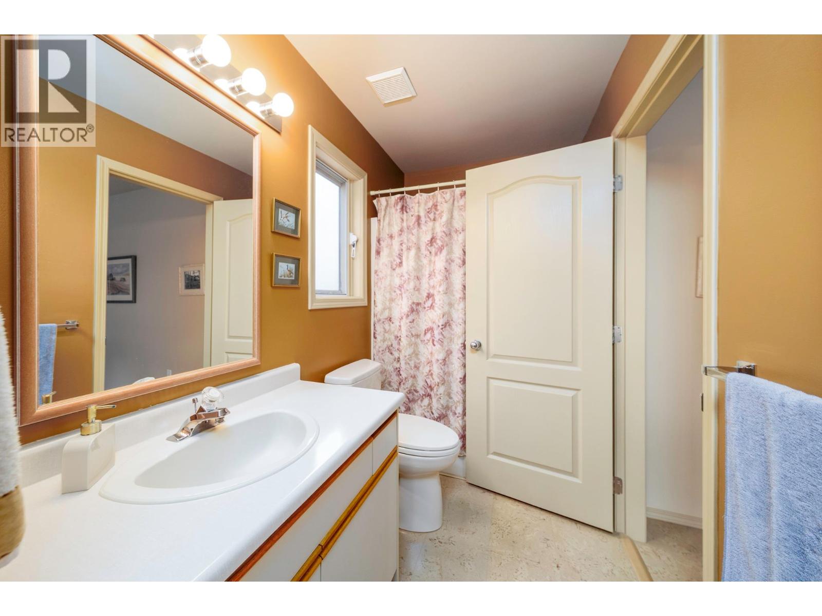  933 Purcell Drive, Kelowna