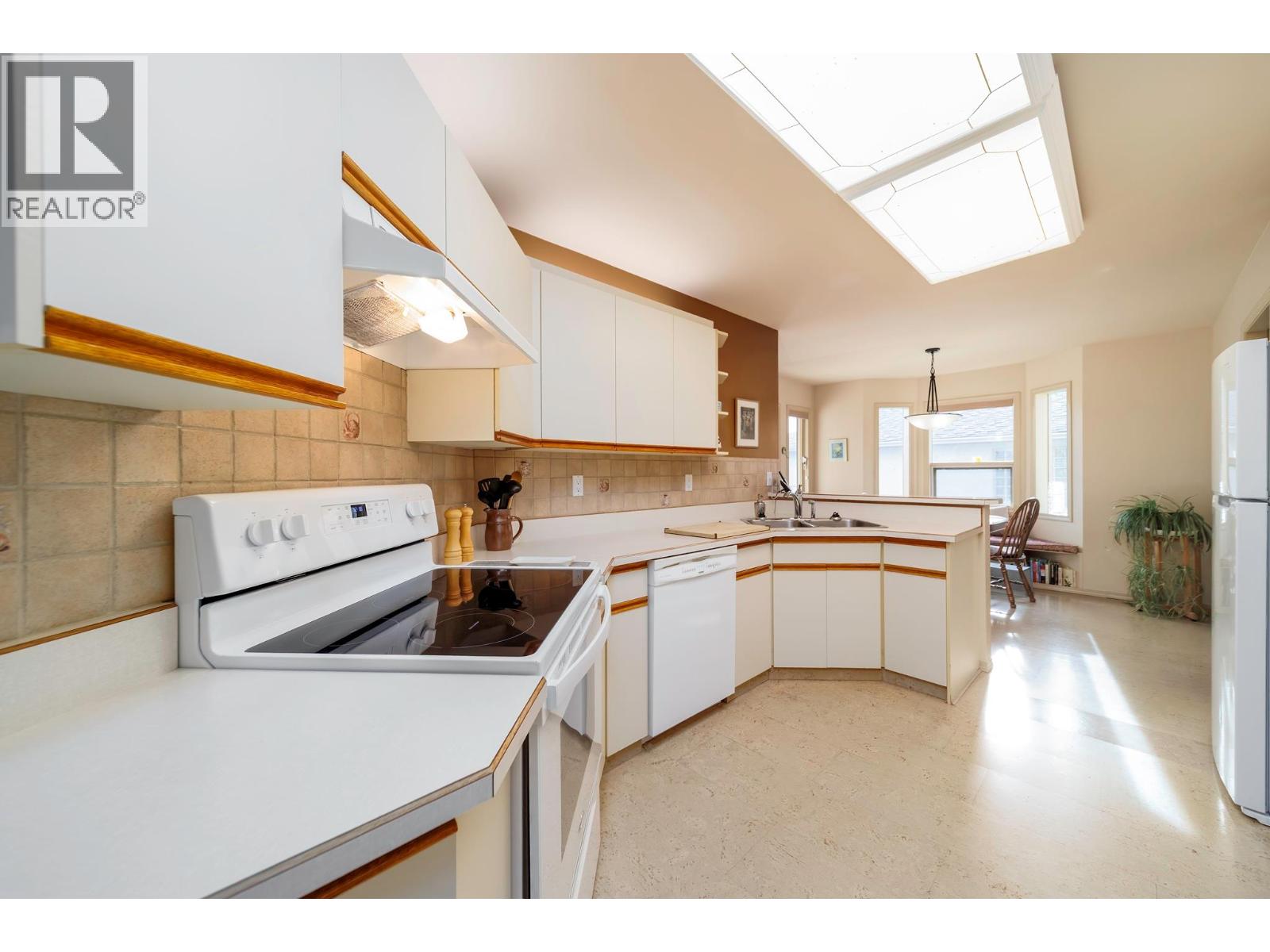  933 Purcell Drive, Kelowna